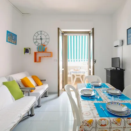 La Playa Rivabella Апартаменты *