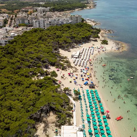 La Playa Rivabella 公寓